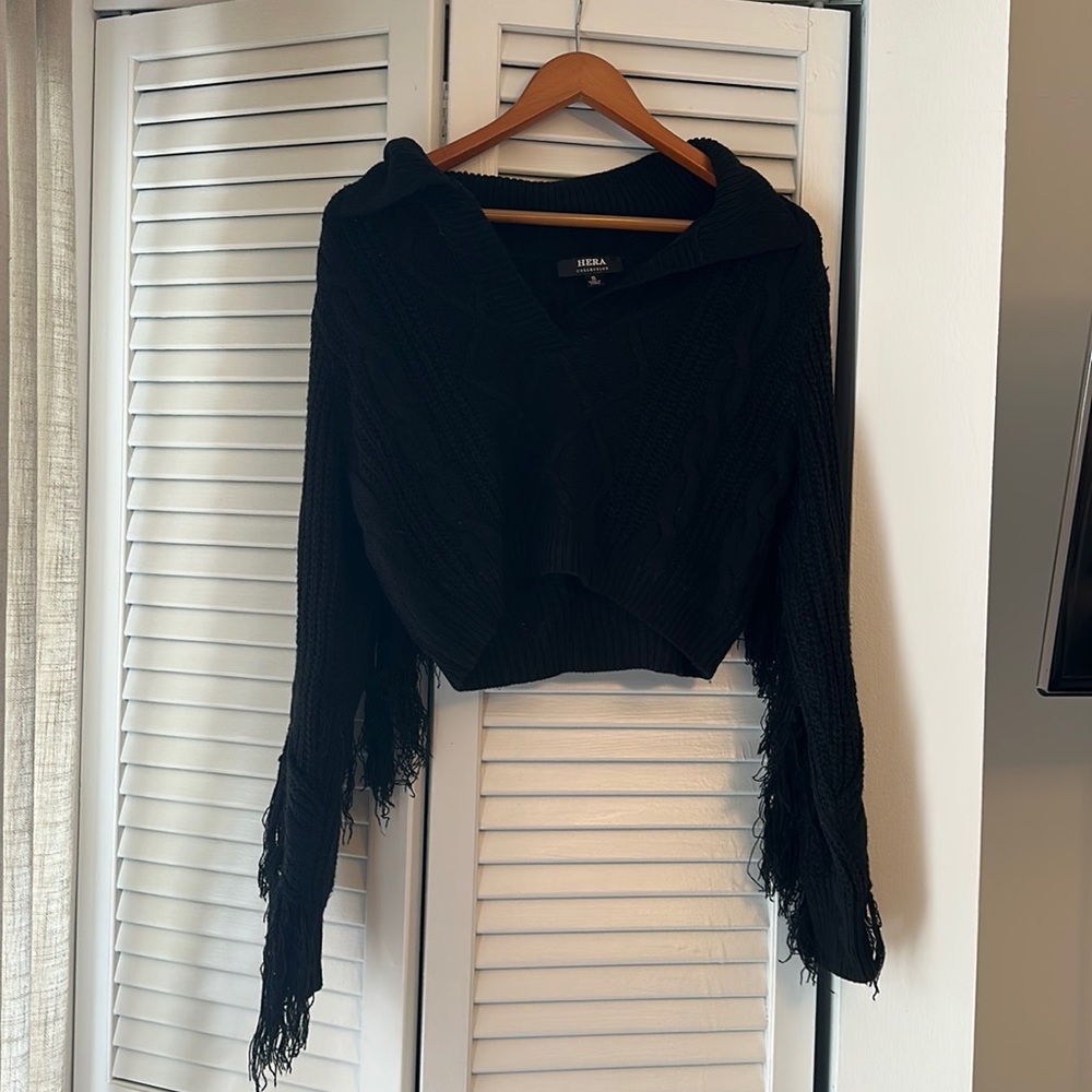 Hera Collection fringe cropped sweater